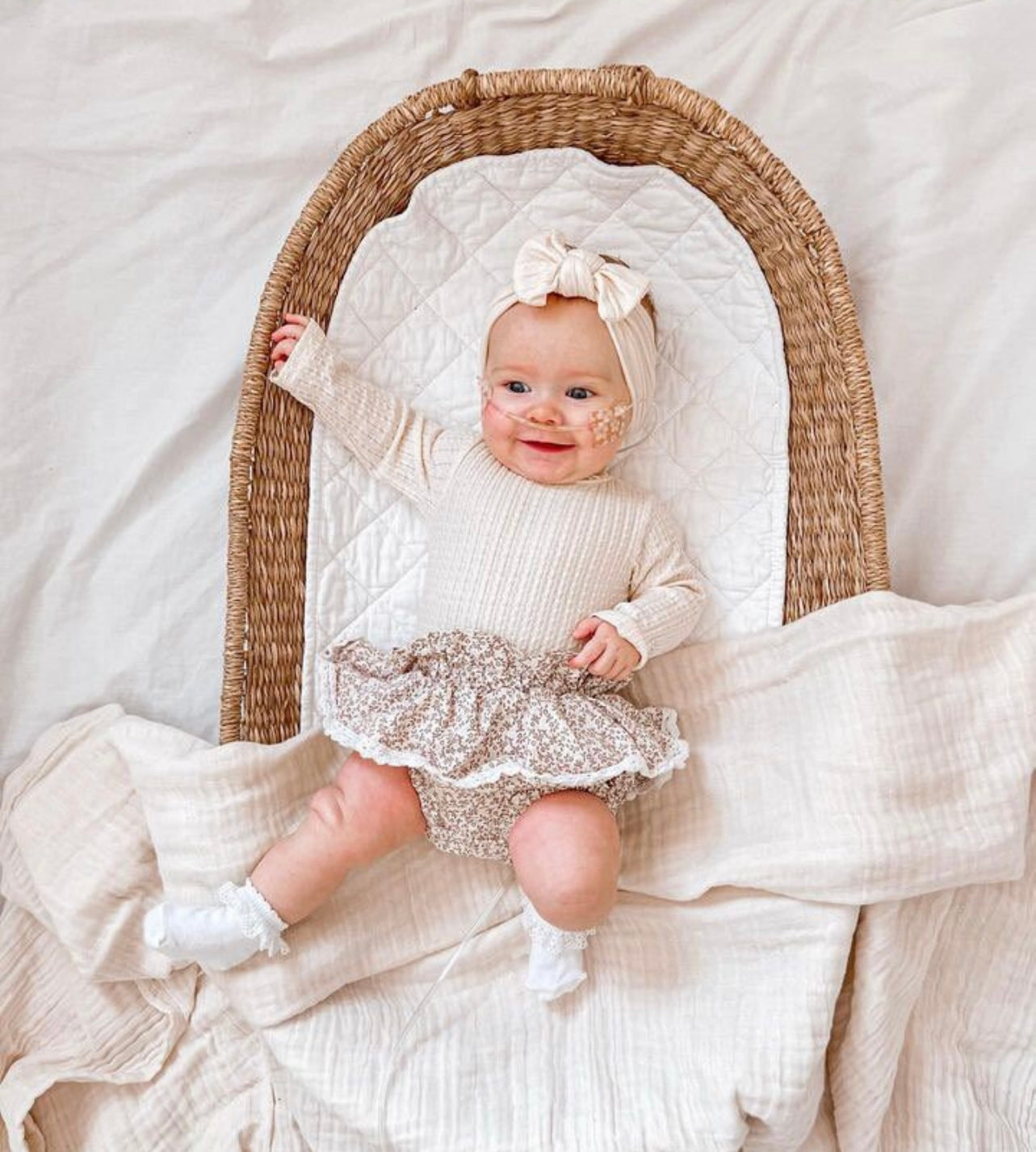 Cable knit bow headband- Cream