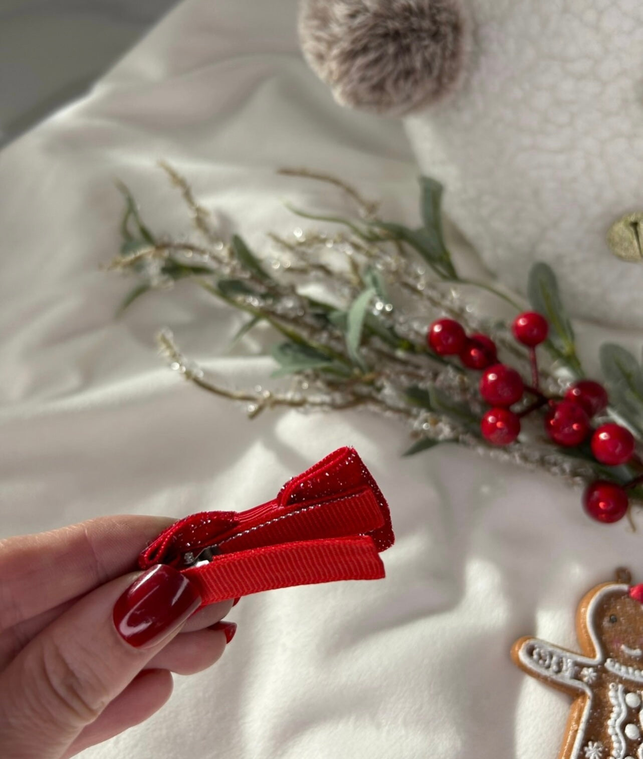 Red glitter bow clips (set of 2 )