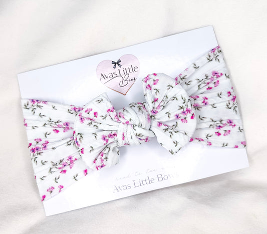 Cable knit bow headband- Pink floral bloom