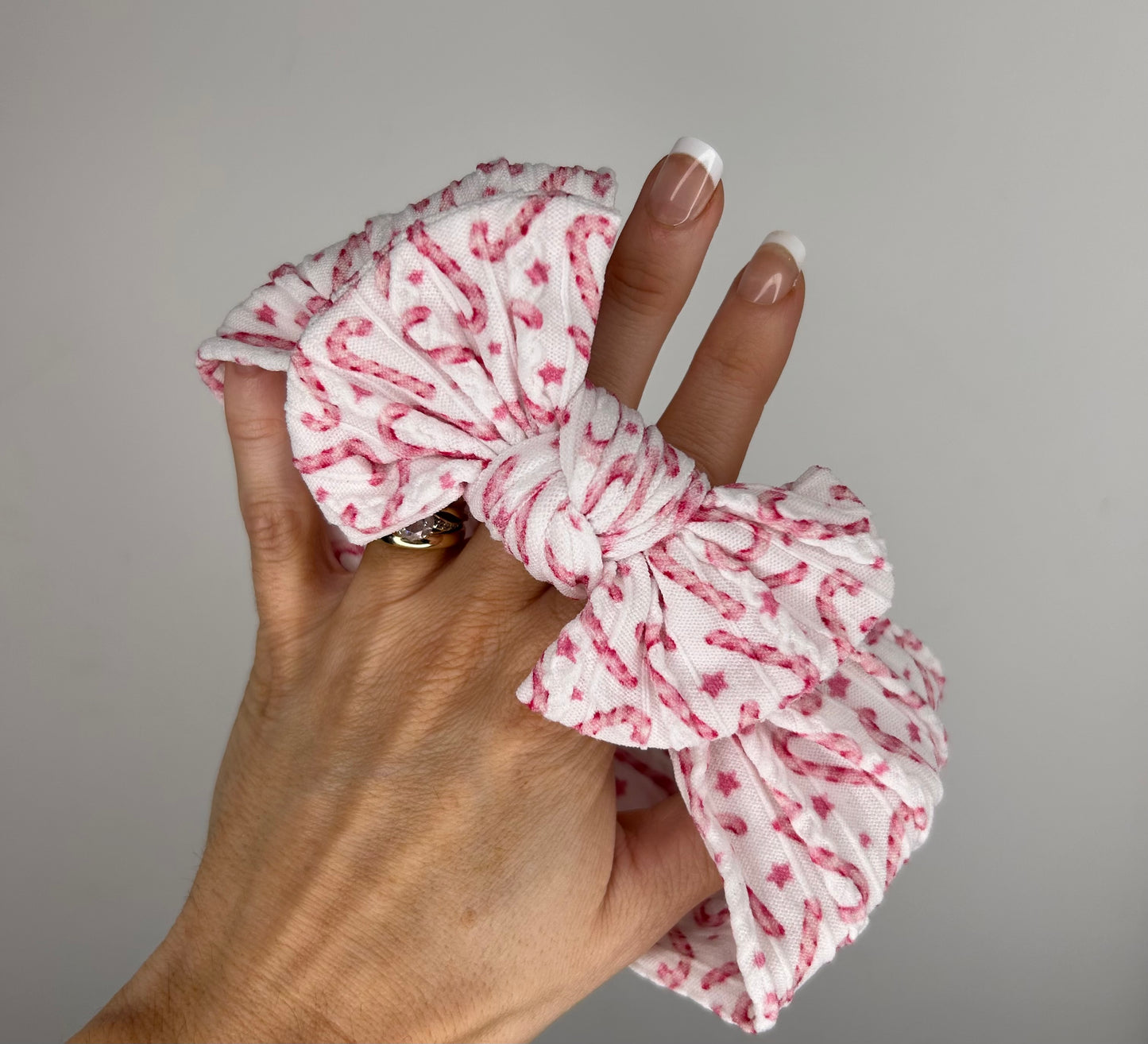 Cable knit bow headband - Candy cane Christmas