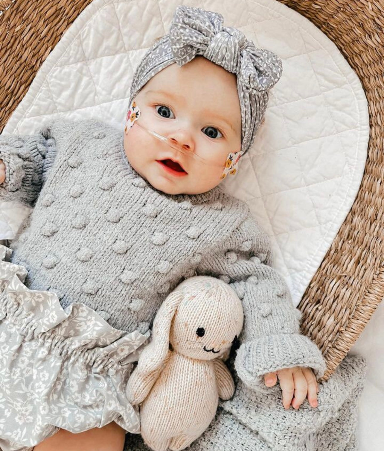 Cable knit bow headband- Grey floral